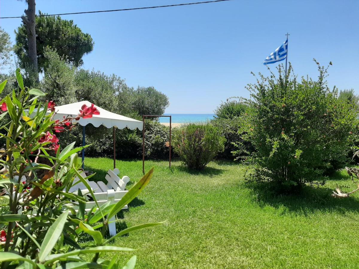 Dimi Seafront Apartment By Rentals Pro Services - Néa Mudaniá Kültér fotó